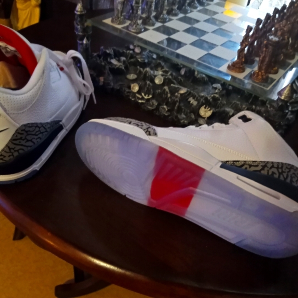 Jordan Retro 3 Free Throw Line. - image 1